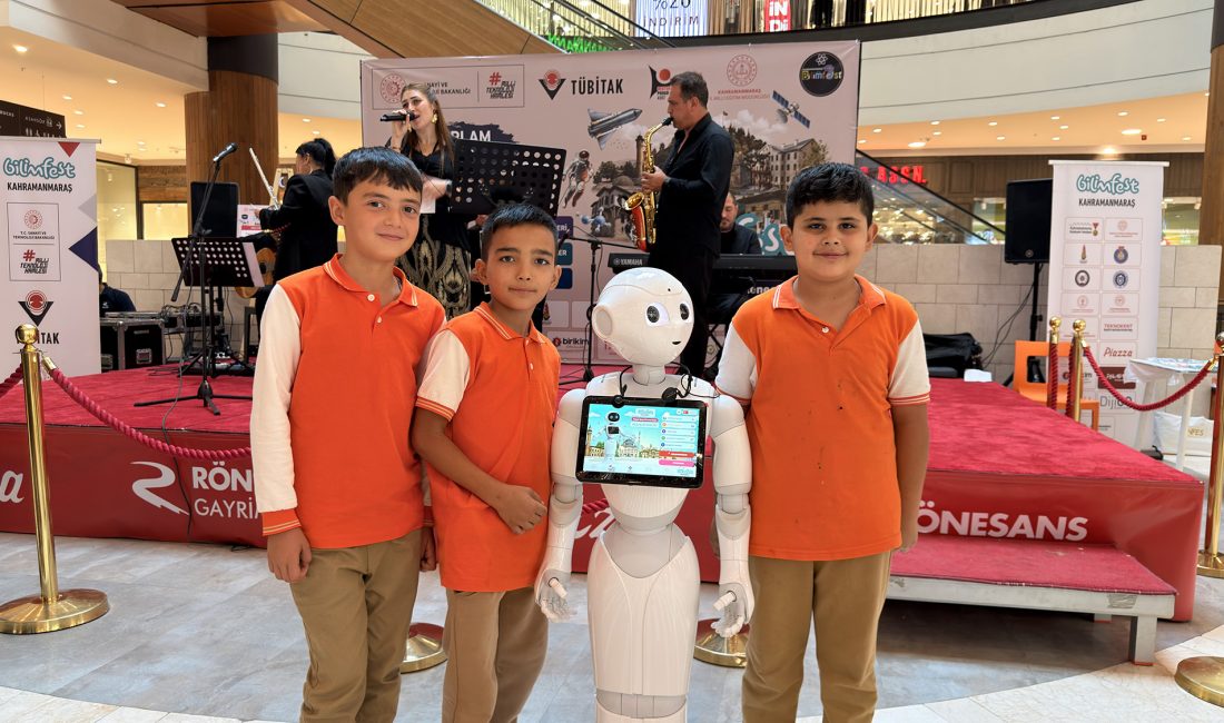 Büyükşehir Belediyesi ve paydaş kurumlar iş birliğiyle Piazza AVM’de düzenlenen