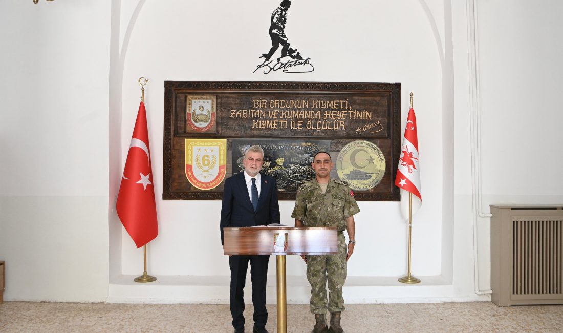 Büyükşehir Belediye Başkanı Fırat Görgel, Kahramanmaraş İl Jandarma Komutanı Tuğgeneral
